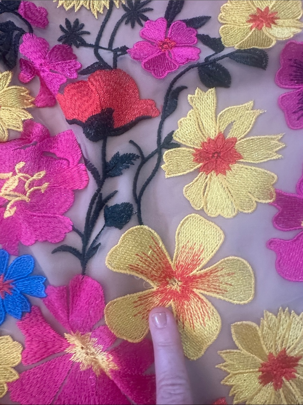 🌸 Milly Floral Embroidered Two-Piece Top & Skirt Set 🌸 - Picture 8 of 13